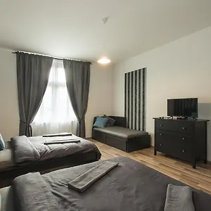 3* Apartmanhotel Neklanova